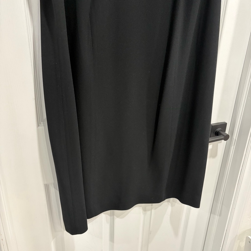 Elisabeth by Liz Claiborne Petite Black Sleeveless Sheath Dress with Lining - Picture 3 of 9